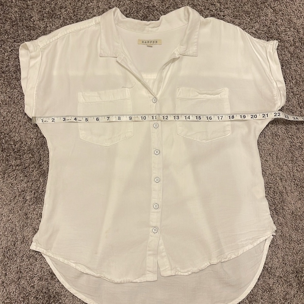 Women's Harper White Short-Sleeve Button Down - Picture 9 of 11